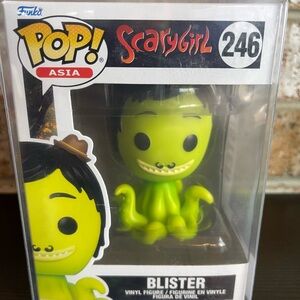 Funko Blister Action Figure - Yellow and Green